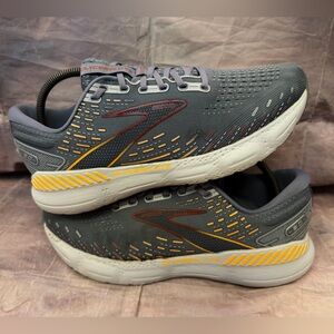 Brooks Glycerin GTS 20 men’s size 11.5
